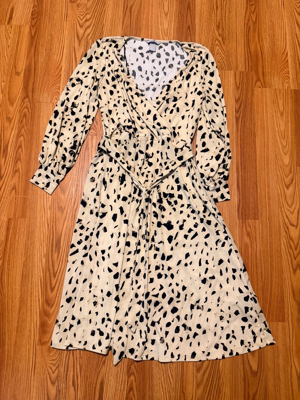 H&M Cream and Black Printed Long Sleeve Wrap Dress